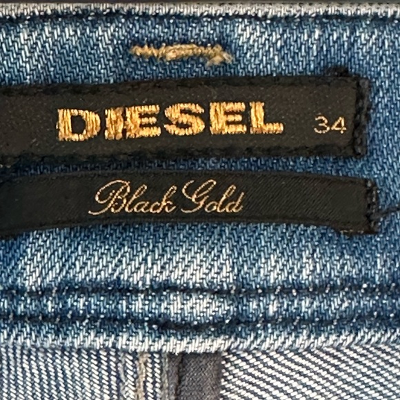 Diesal Gold Label Button Fly Side Hip Pocket Classic Straight Leg Jeans, 34W/32L - Picture 3 of 10